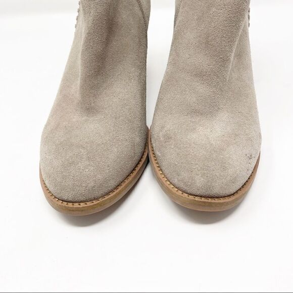Blondo Taupe Tan Suede Block Stacked Booties 11 - Picture 5 of 10